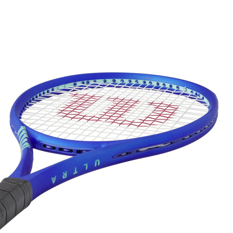 Wilson ULTRA 100 300g V5 Tennis Racket